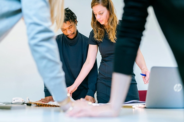 App-consulting-pexels-thisisengineering